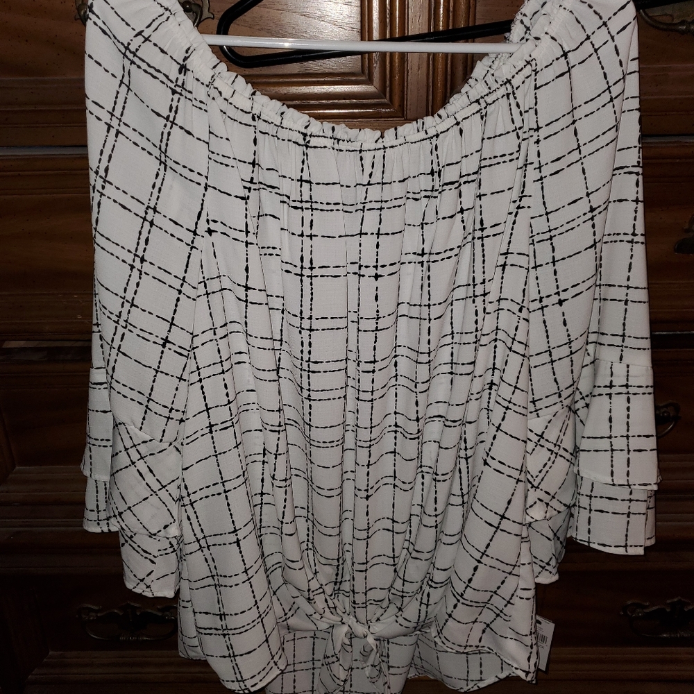 NWT Top